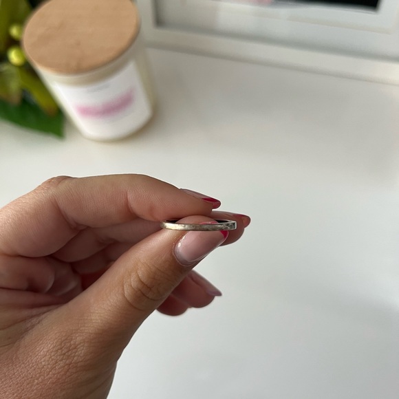 Black diamond band - Picture 3 of 3